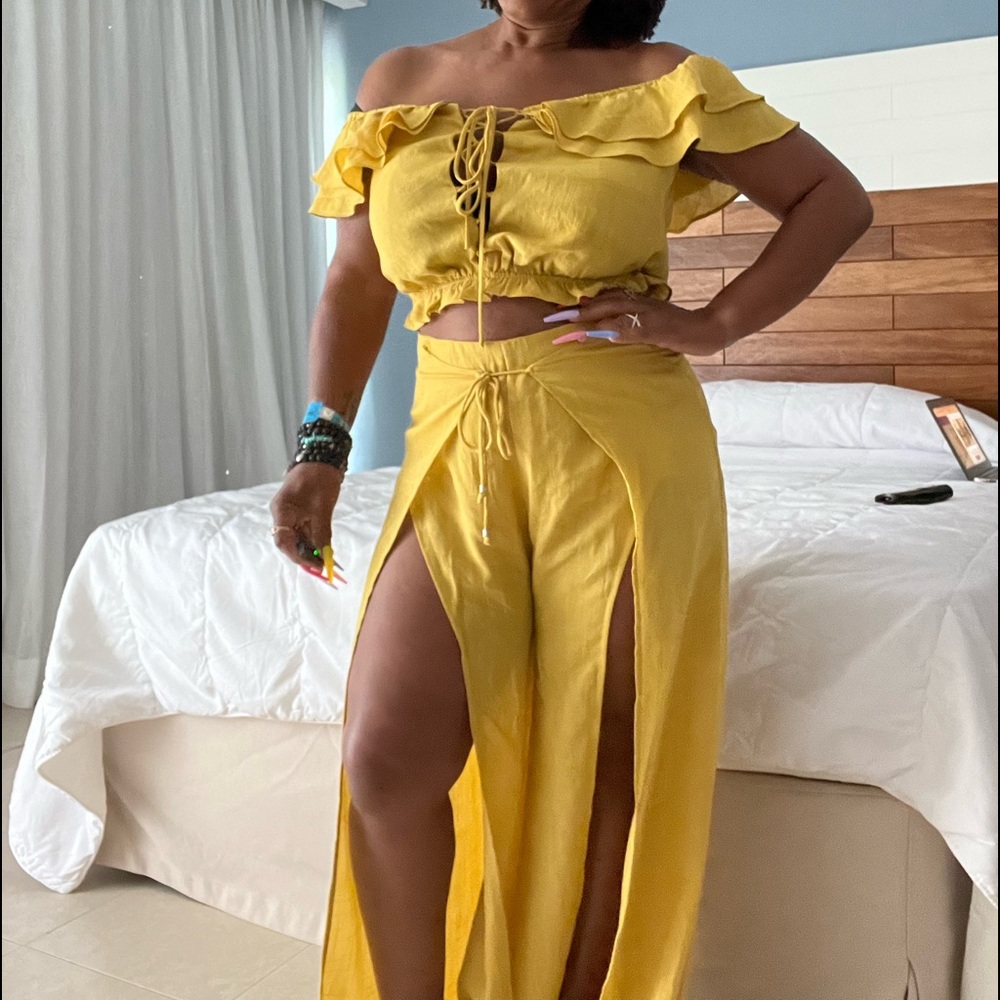 Two piece pants set - Picture 2 of 3